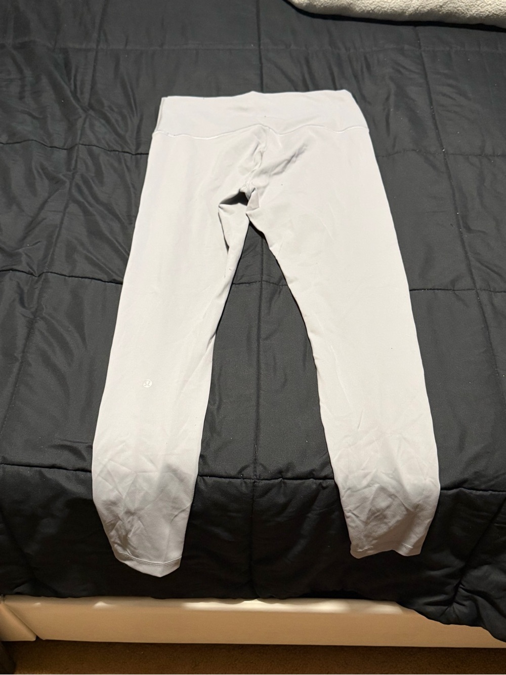 Light Gray Leggings - Brand: Lululemon